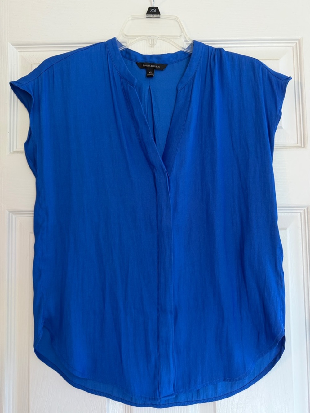 Banana Republic Cobalt V-Slit Cap Sleeve Blouse